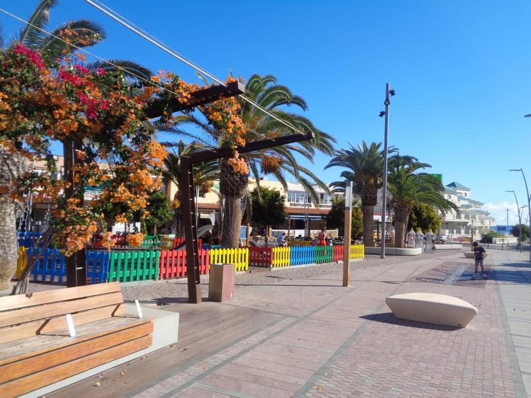 New Apartamento Caleta,Relax, Pool, Terrace, Wifi 科斯塔卡莱塔 外观 照片